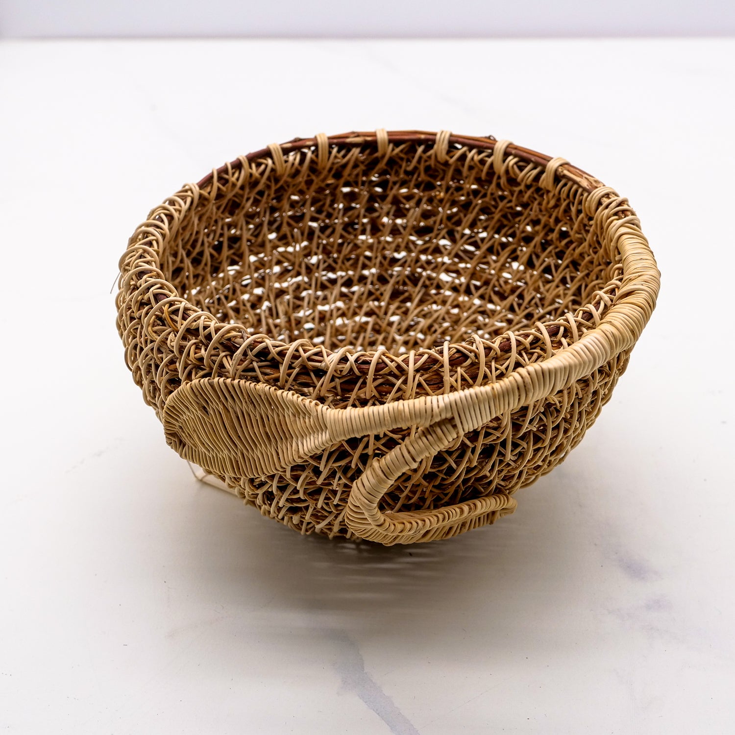Rounded Leaf Basket