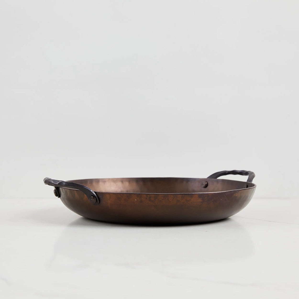 Round Carbon Steel Roaster