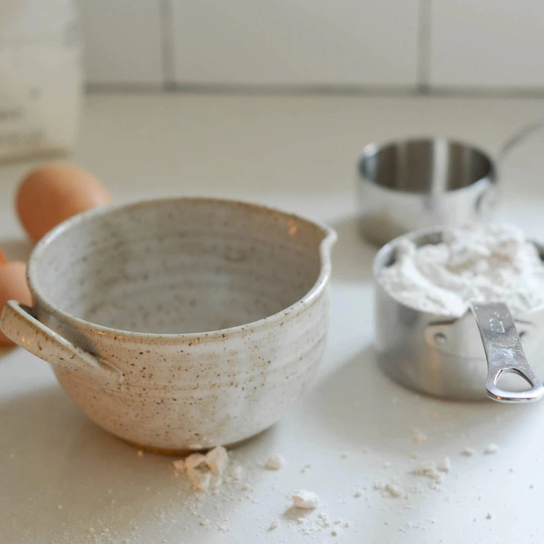 southern mixing pot All-Purpose Mixing Bowl - Antique White