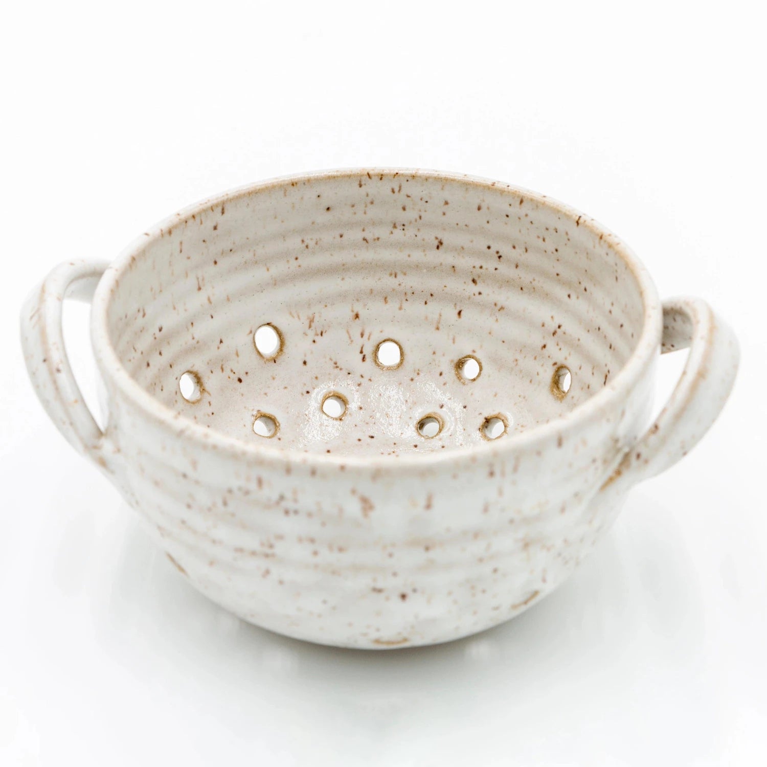 Berry Bowl - Antique White